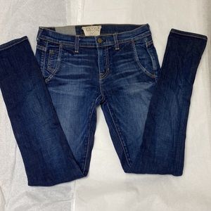 Textile Elizabeth and James jeans 💛